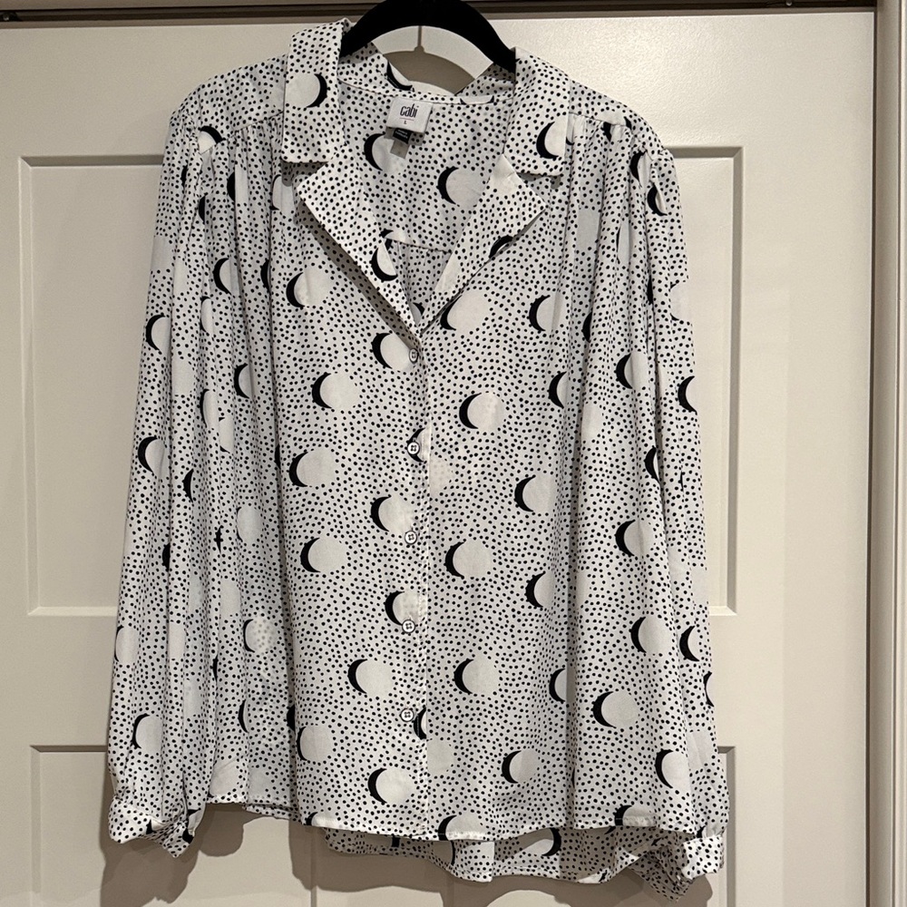 CAbi White and Black Patterned Button Down Shirt